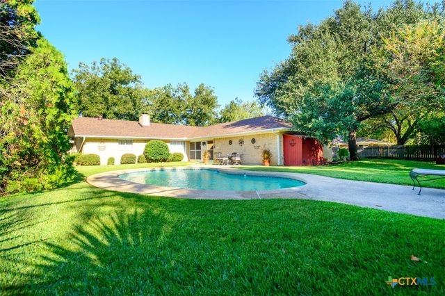 1705 Redwood Drive, Harker Heights, TX 76548