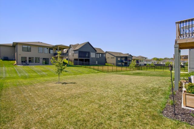 18126 Alpine Drive, Clive, IA 50325