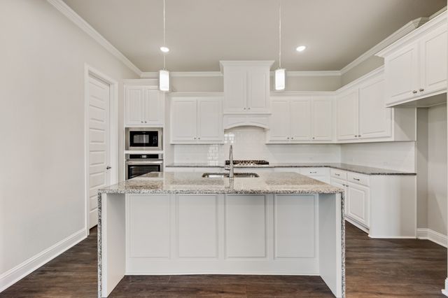105 Deep Water Court, Heath, TX 75126