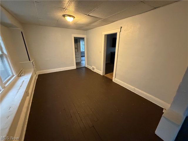 10724 Gooding Avenue, Cleveland, OH 44108