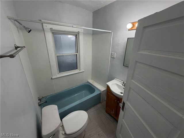 10724 Gooding Avenue, Cleveland, OH 44108