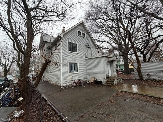 10724 Gooding Avenue, Cleveland, OH 44108