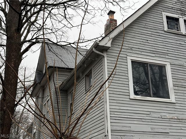 10724 Gooding Avenue, Cleveland, OH 44108