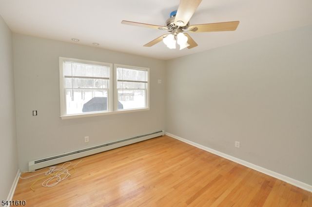 14 Little Ln, Roxbury Twp., NJ 07885