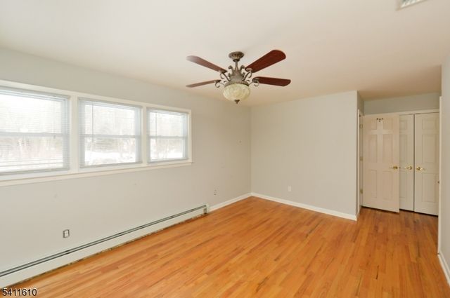 14 Little Ln, Roxbury Twp., NJ 07885