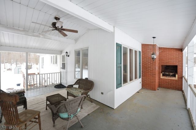 14 Little Ln, Roxbury Twp., NJ 07885