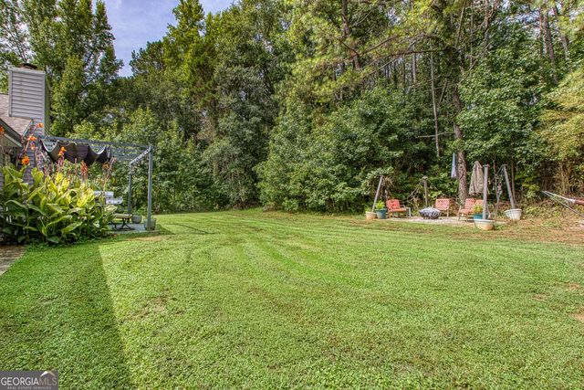 125 Grandchester Way, Fayetteville, GA 30215