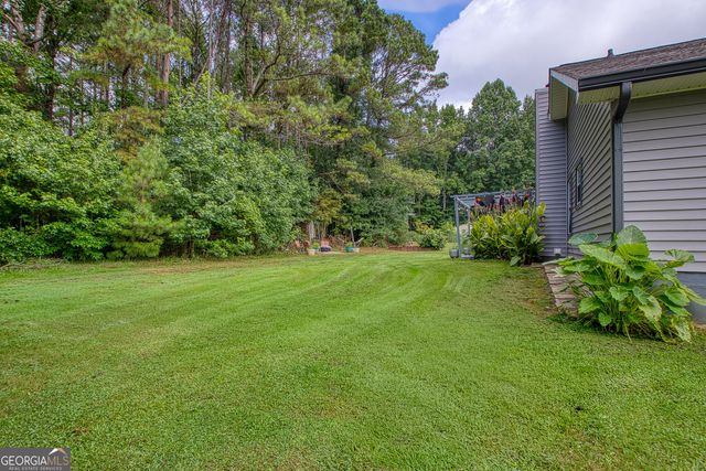 125 Grandchester Way, Fayetteville, GA 30215