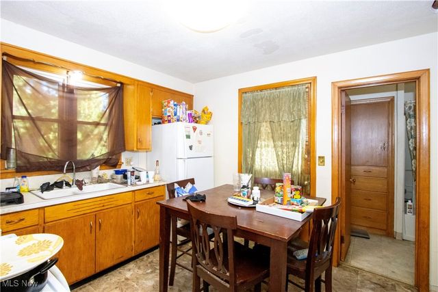 210-212 Mohican Avenue, Orrville, OH 44667