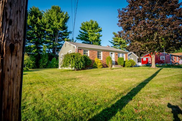 444 Knollwood Drive, Woonsocket, RI 02895