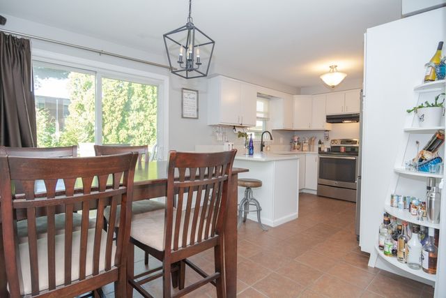 444 Knollwood Drive, Woonsocket, RI 02895