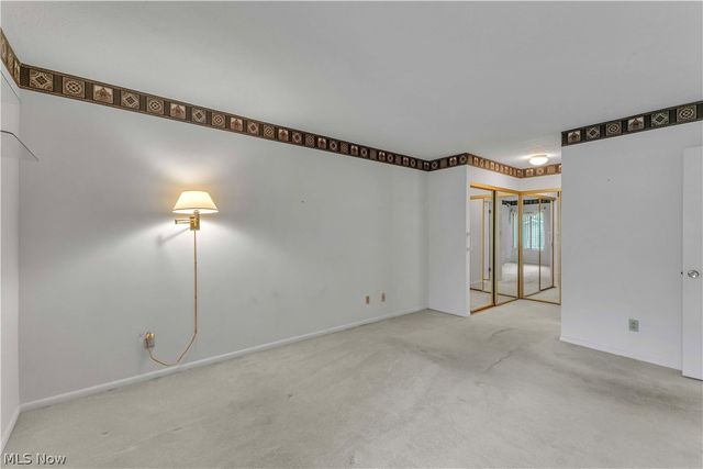 22954 Maple Ridge Road 202B, North Olmsted, OH 44070