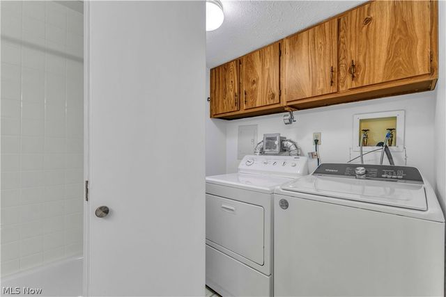 22954 Maple Ridge Road 202B, North Olmsted, OH 44070
