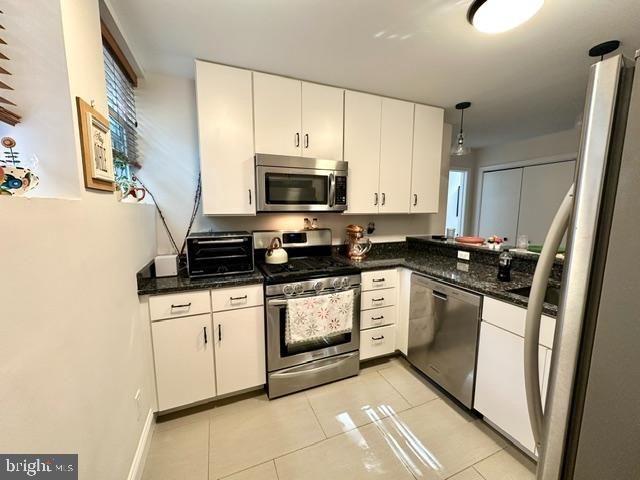 2339 40TH PL NW #5, Washington, DC 20007