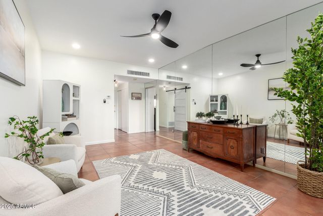 6125 E INDIAN SCHOOL Road 283, Scottsdale, AZ 85251