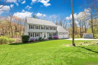 6 Tiffany Trl, Hopkinton, MA 01748