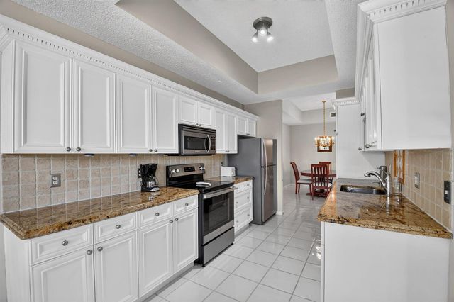 10148 ANDOVER COACH Circle A1, Lake Worth, FL 33449