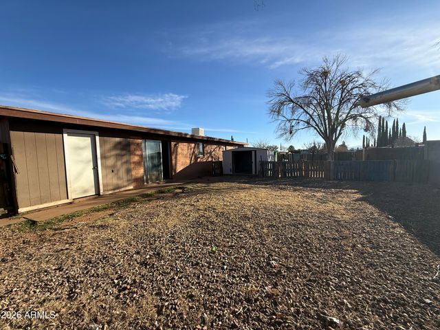 2048 SANTA RITA Drive, Sierra Vista, AZ 85635