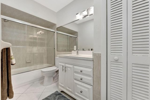 1450 N Riverside Drive 103, Pompano Beach, FL 33062