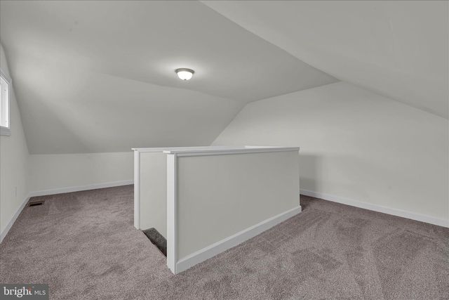 120 E CHESTNUT ST, Frackville, PA 17931