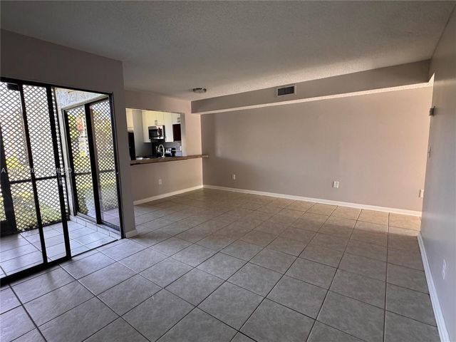 910 Constitution Dr 910C, Homestead, FL 33034