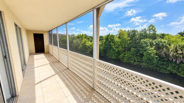 4131 STIRLING 305, Dania Beach, FL 33314