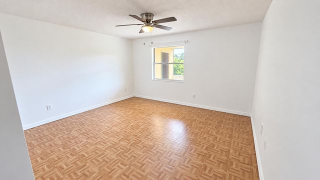 4131 STIRLING 305, Dania Beach, FL 33314