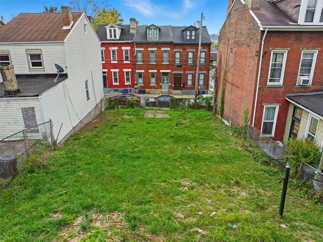 518-520 Armandale St., Central North Side, PA 15212