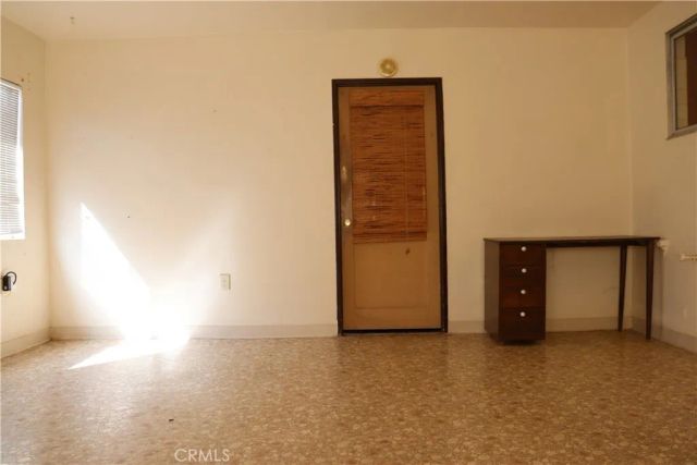 838 E G, Colton, CA 92324