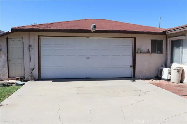 838 E G, Colton, CA 92324