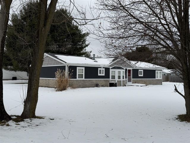 580 S Snyder Street, Marcellus, MI 49067