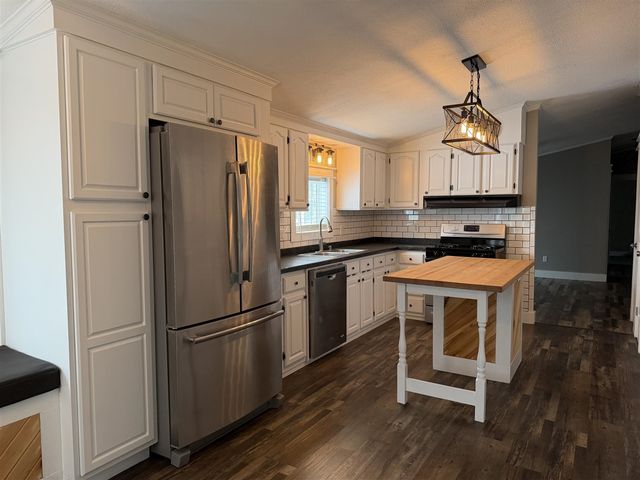 580 S Snyder Street, Marcellus, MI 49067