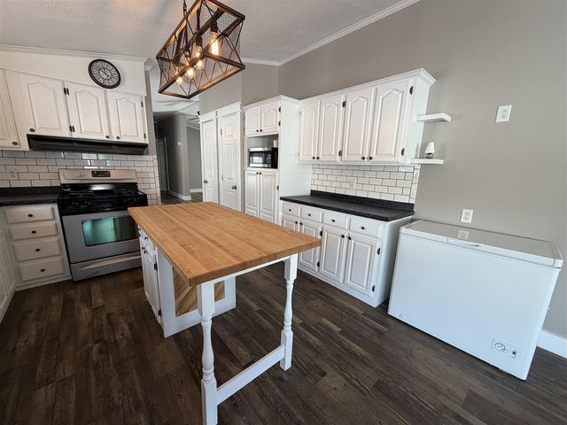 580 S Snyder Street, Marcellus, MI 49067