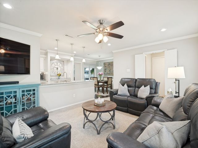 6810 Fawn Valley Place, Rowlett, TX 75089