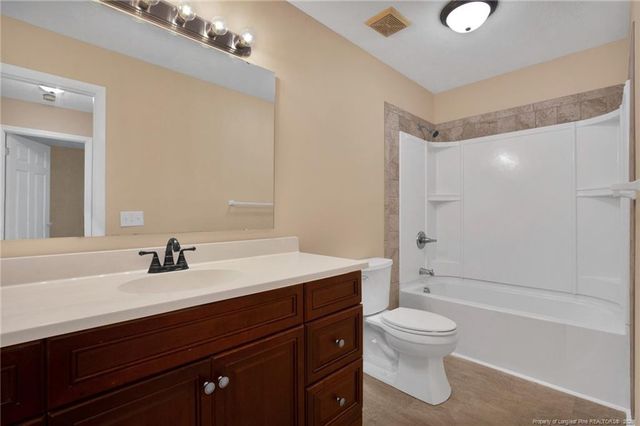 6709 Lune Circle, Fayetteville, NC 28314