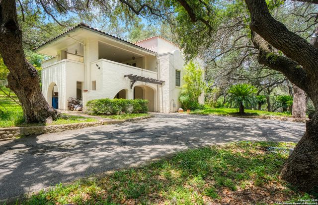 5351 Fredericksburg, San Antonio, TX 78229