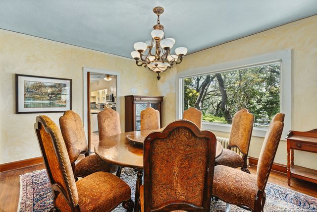 5351 Fredericksburg, San Antonio, TX 78229