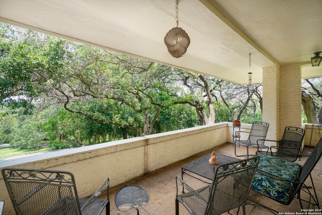 5351 Fredericksburg, San Antonio, TX 78229