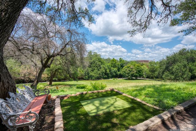 5351 Fredericksburg, San Antonio, TX 78229