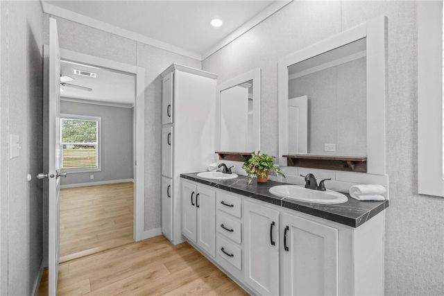 12796 South Fork Road, Iola, TX 77861