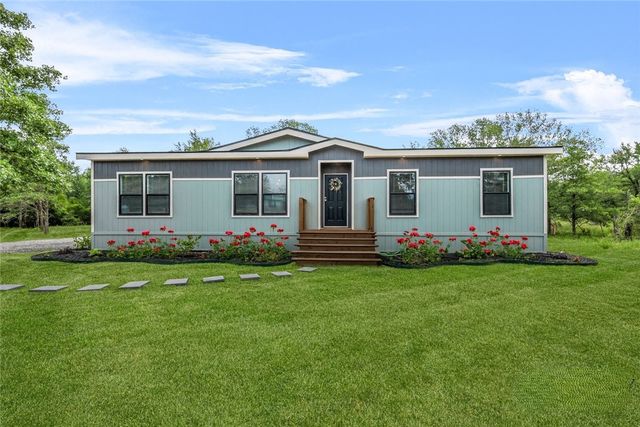 12796 South Fork Road, Iola, TX 77861