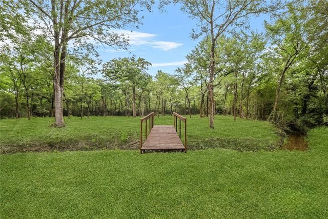 12796 South Fork Road, Iola, TX 77861