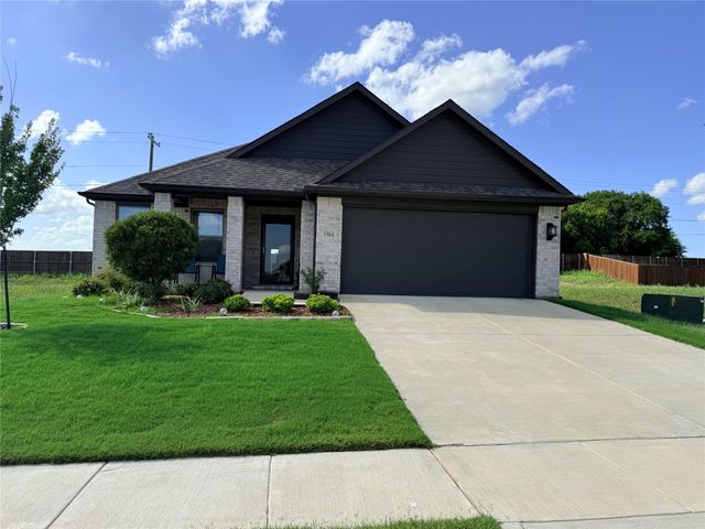 1904 Daybreak Drive, Venus, TX 76009