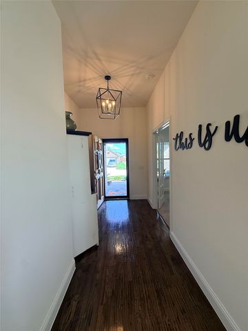 1904 Daybreak Drive, Venus, TX 76009