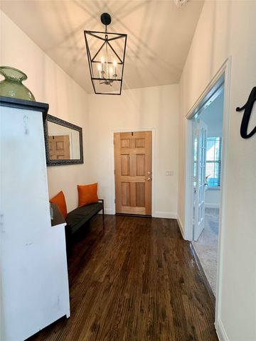 1904 Daybreak Drive, Venus, TX 76009