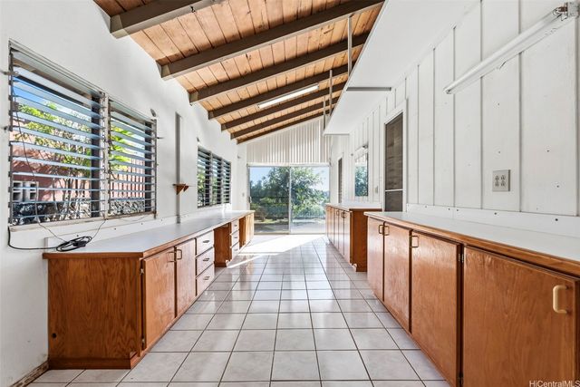 98-1605 Piki Street, Aiea, HI 96701