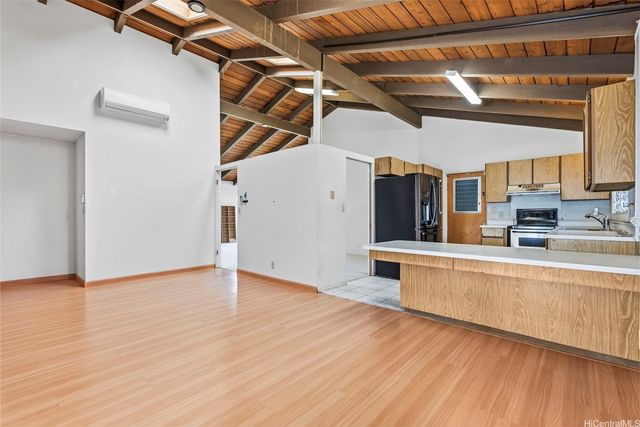 98-1605 Piki Street, Aiea, HI 96701