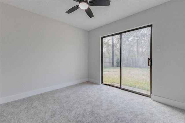 7427 Willow Oak Drive, Baytown, TX 77521