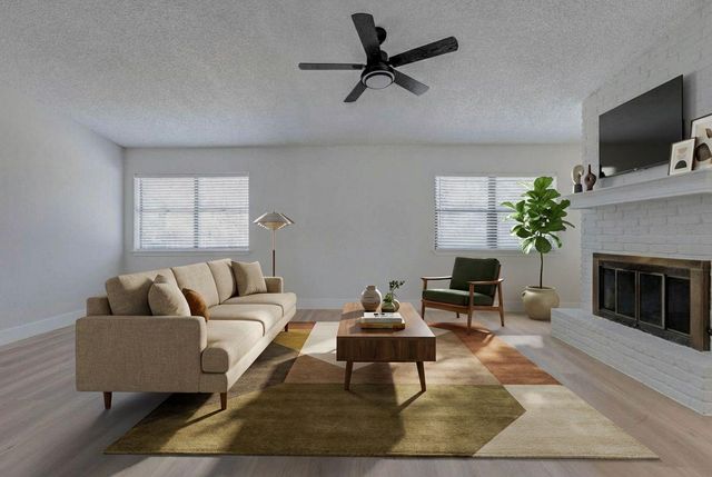 7427 Willow Oak Drive, Baytown, TX 77521