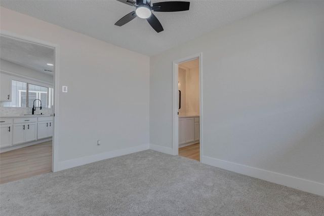 7427 Willow Oak Drive, Baytown, TX 77521